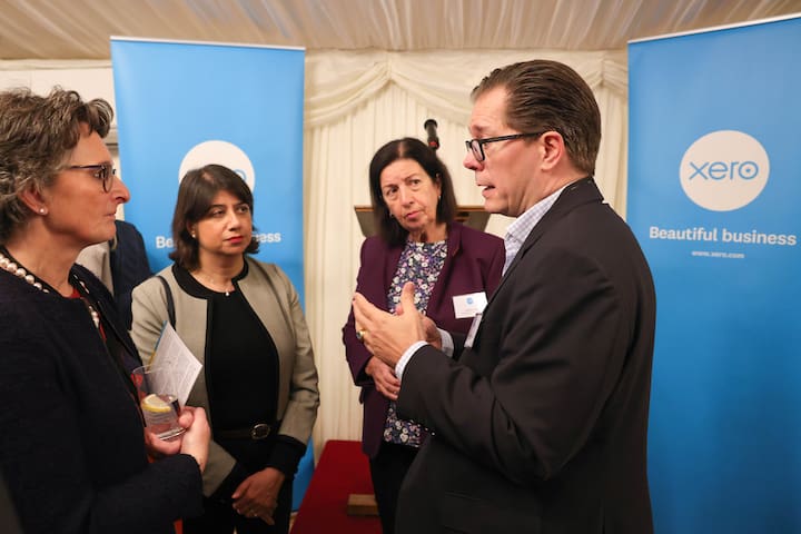 Alex von Schirmeister speaks to advisors and policymakers at the House of Lords
